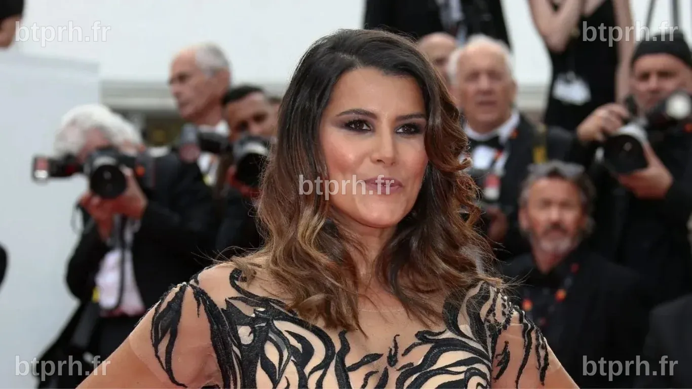 Karine Ferri Enceinte 4ème Grossesse - Cirque Materiel Jongleri