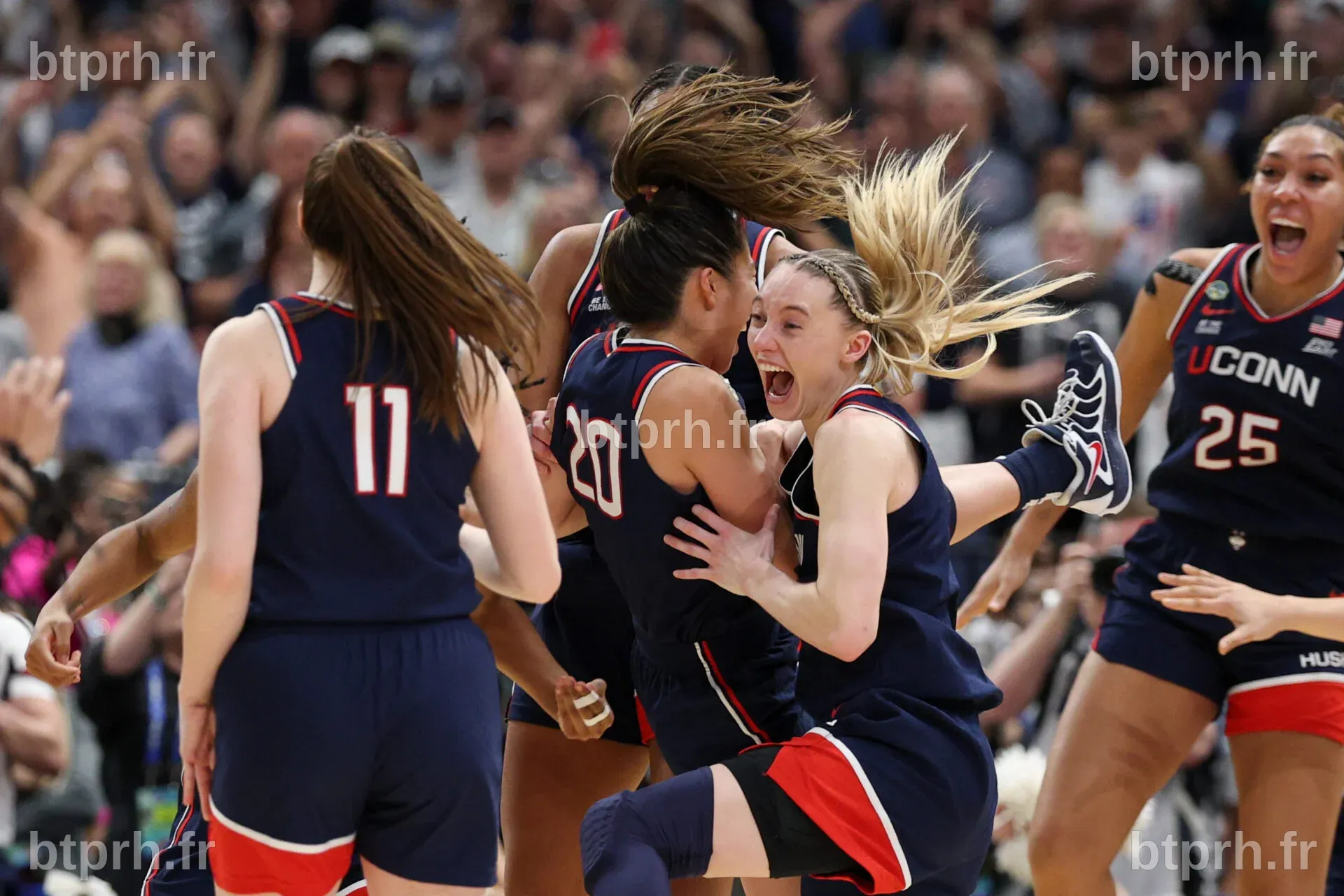 Finale NCAA féminine – Paige Bueckers et UConn battent South Carolina ...
