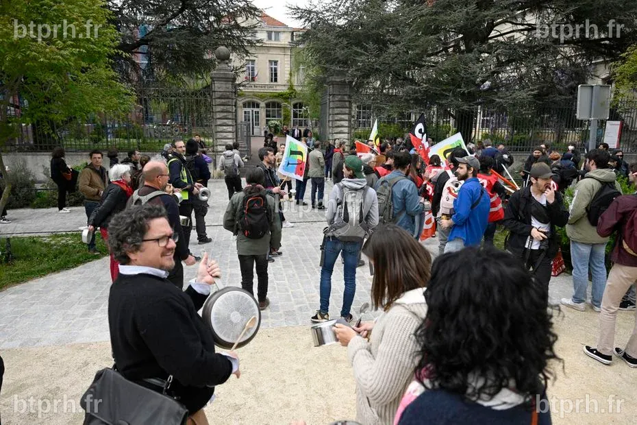 Emmanuel Macron à Lyon : quartier bouclé, rues interdites à la ...