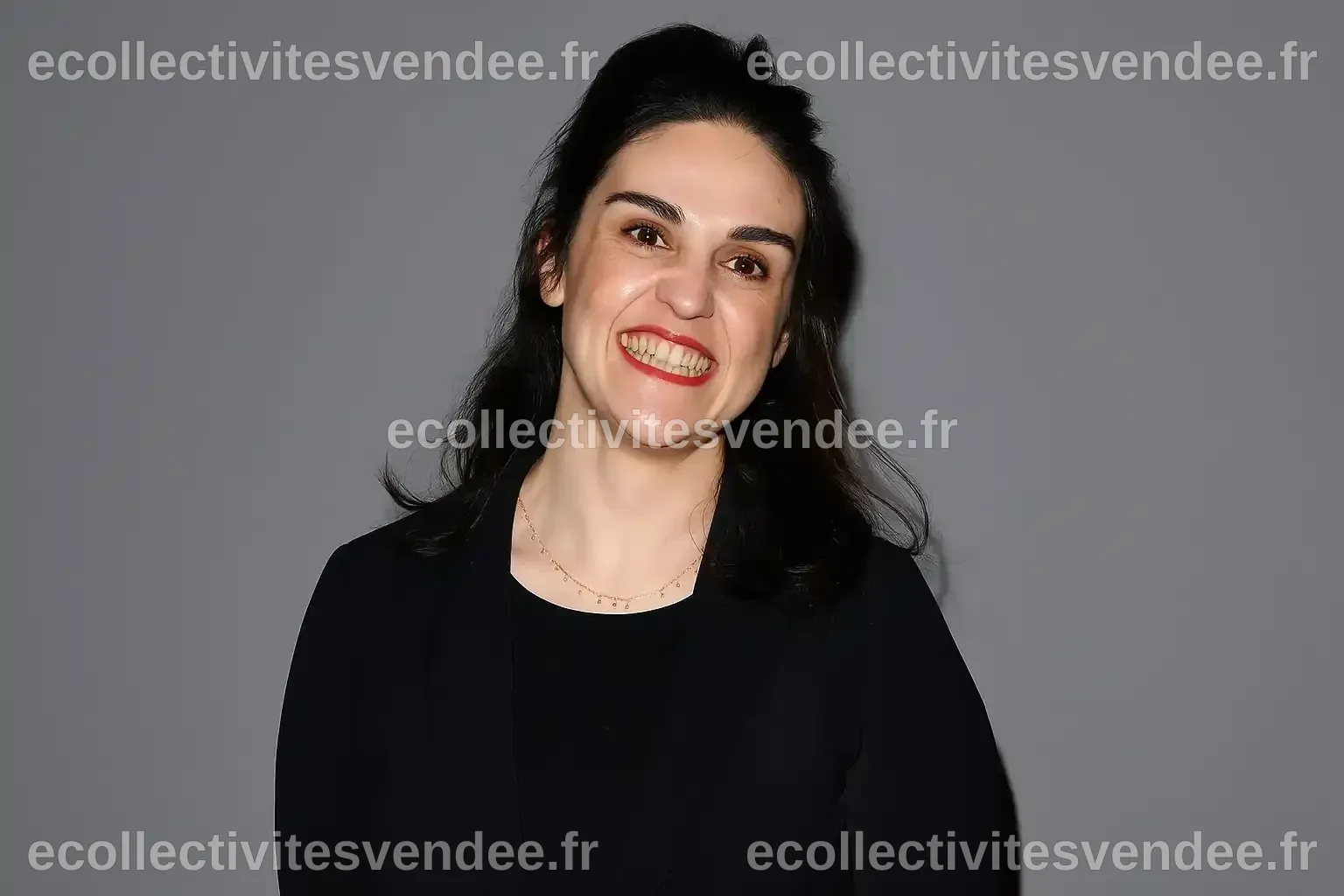Myriam Palomba : Un Regard Complet Sur La Personnalité Médiatique ...