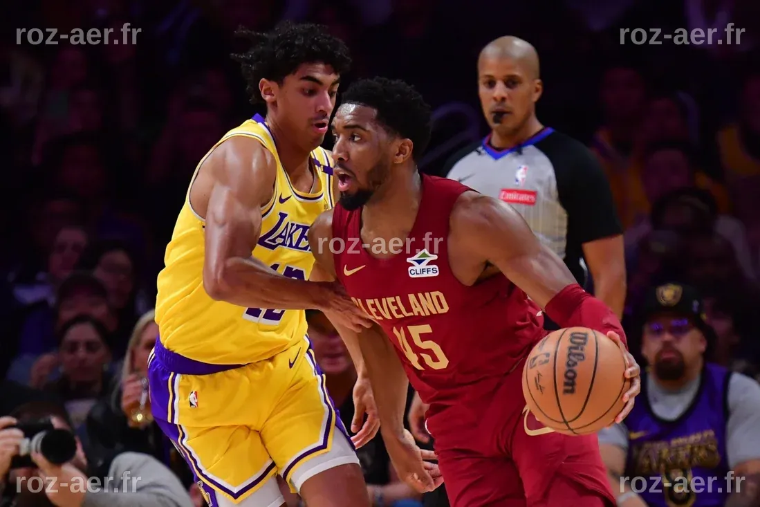 Jarrett Allen réalise une première mi-temps monstrueuse face aux Lakers