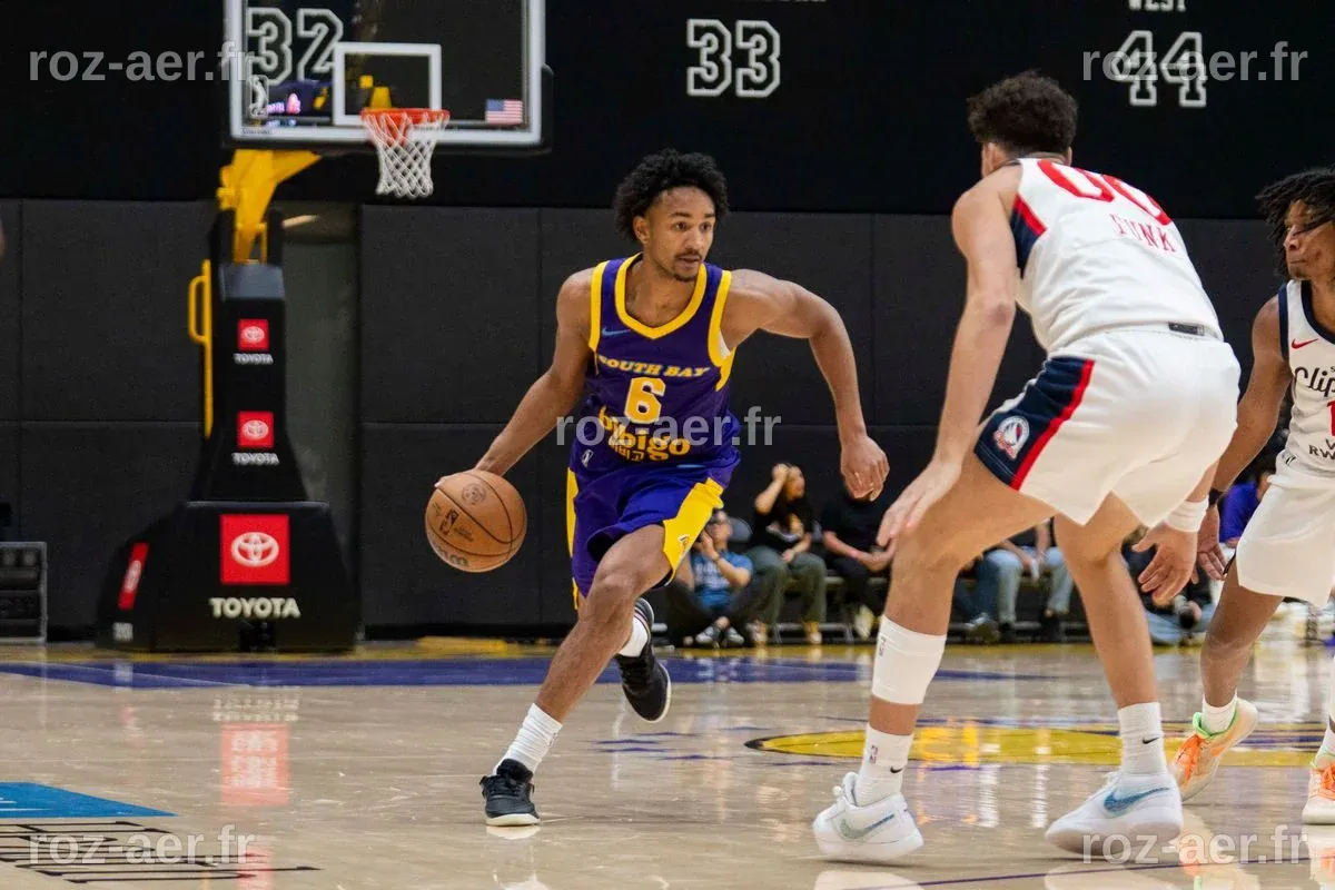 TST Images: SB Lakers defeat SD Clippers, 127-118, at UCLA Health ...