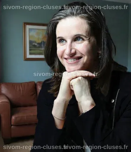 Julia Simon : vie privée discrète de la championne olympique de ...