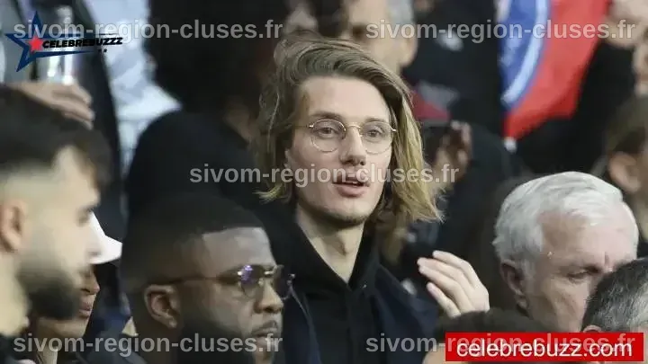 Paul Mirabel : Une Carrière Éblouissante et une Taille Imposante dans ...