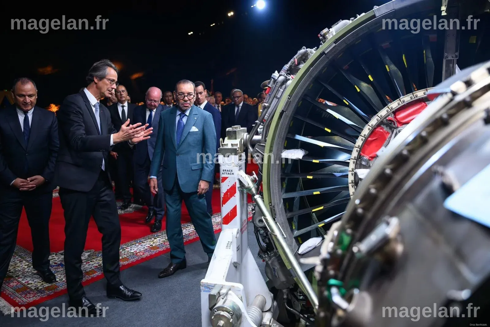 SM le Roi Mohammed VI préside la cérémonie de présentation du complexe ...