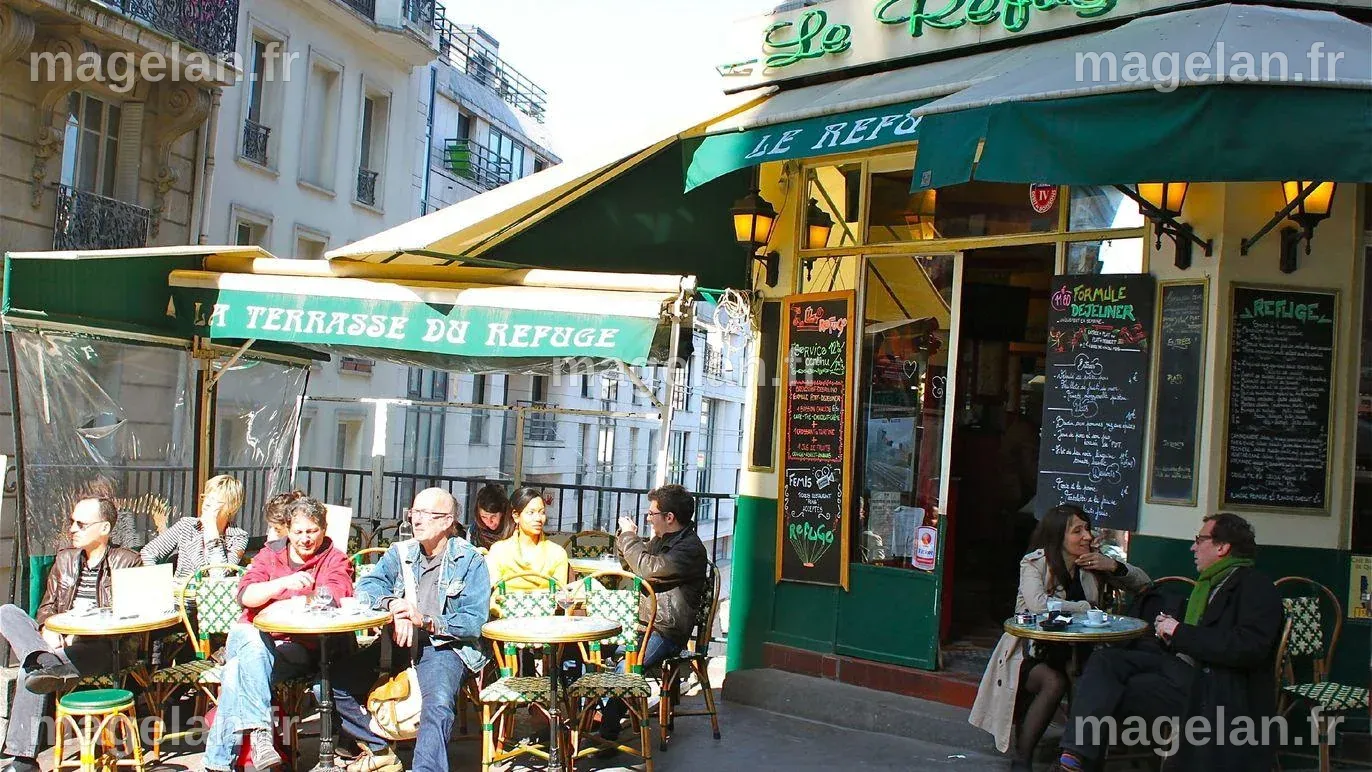 Le Refuge | Bars and pubs in 18e arrondissement, Paris
