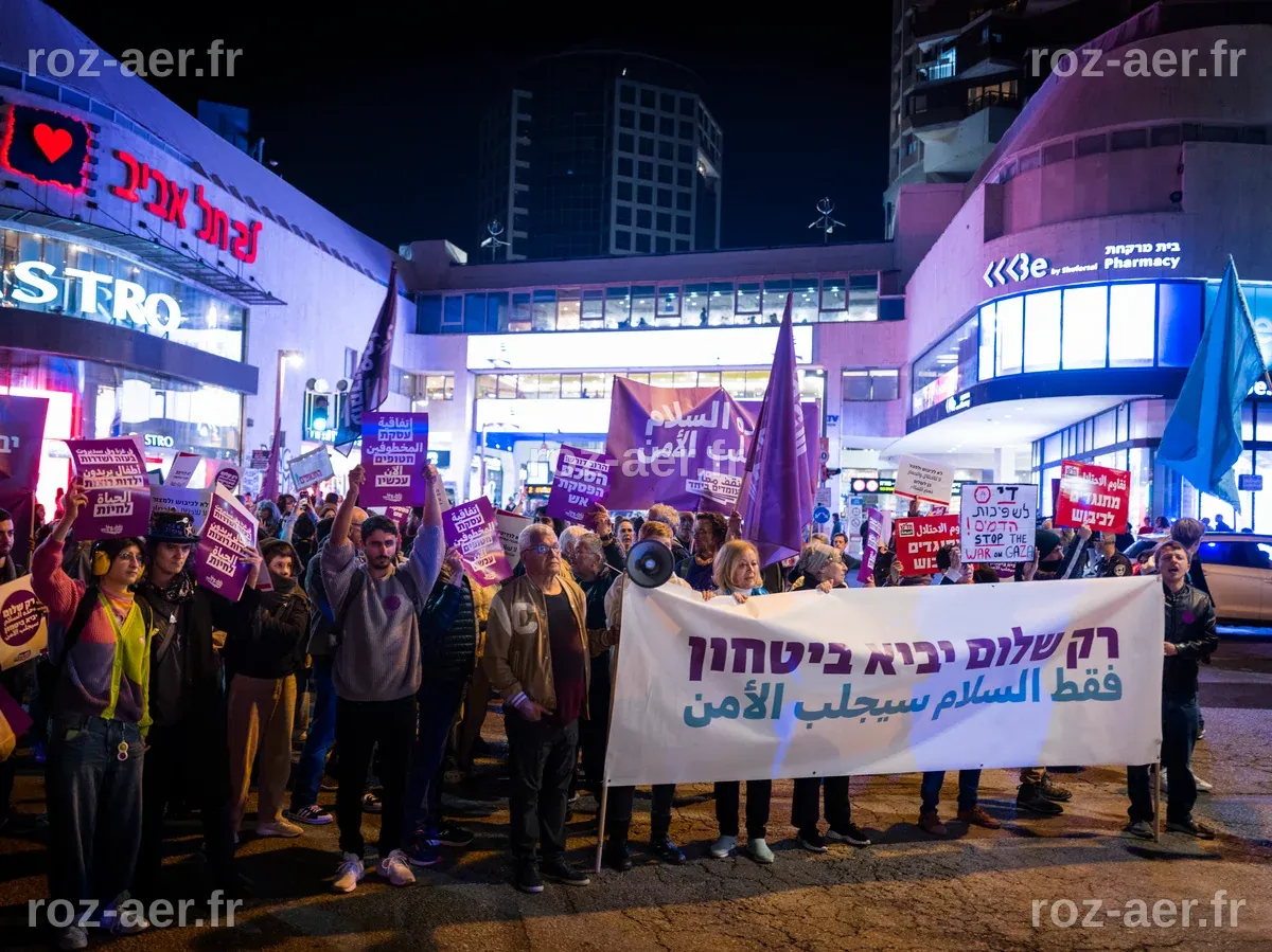 Israeli protesters demand Gaza cease-fire in rare anti-war march ...