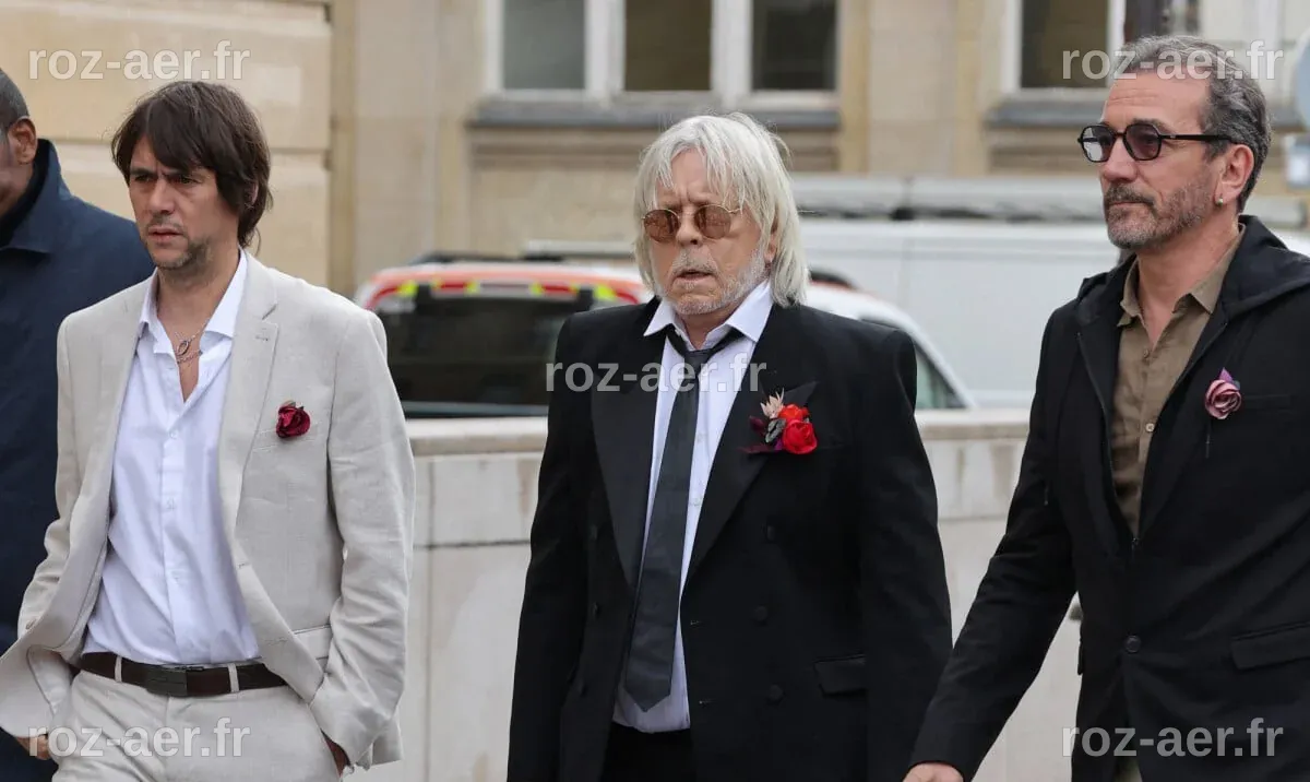 Vidéo : Mariage de Renaud avec Cerise : son fils Malone (17 ans) n'a ...