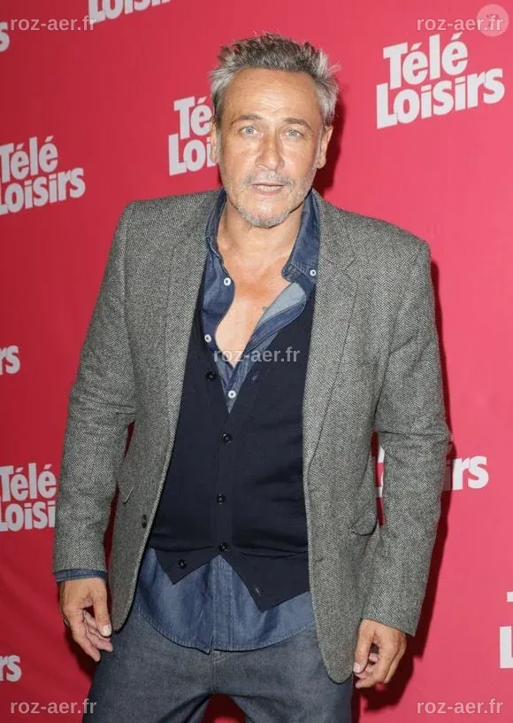 Jean-Michel Tinivelli et Sa Nouvelle Compagne : Une Romance Éclairante