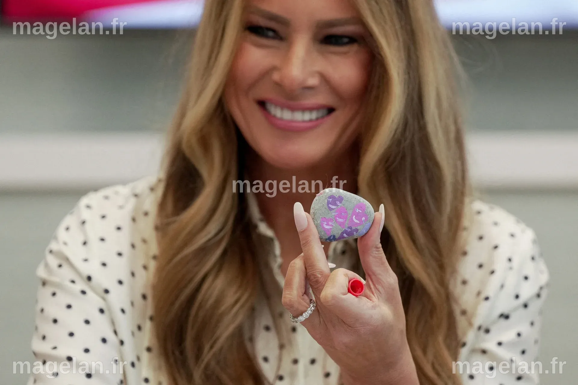 Daily Beast Retracts Story Linking Melania To Epstein