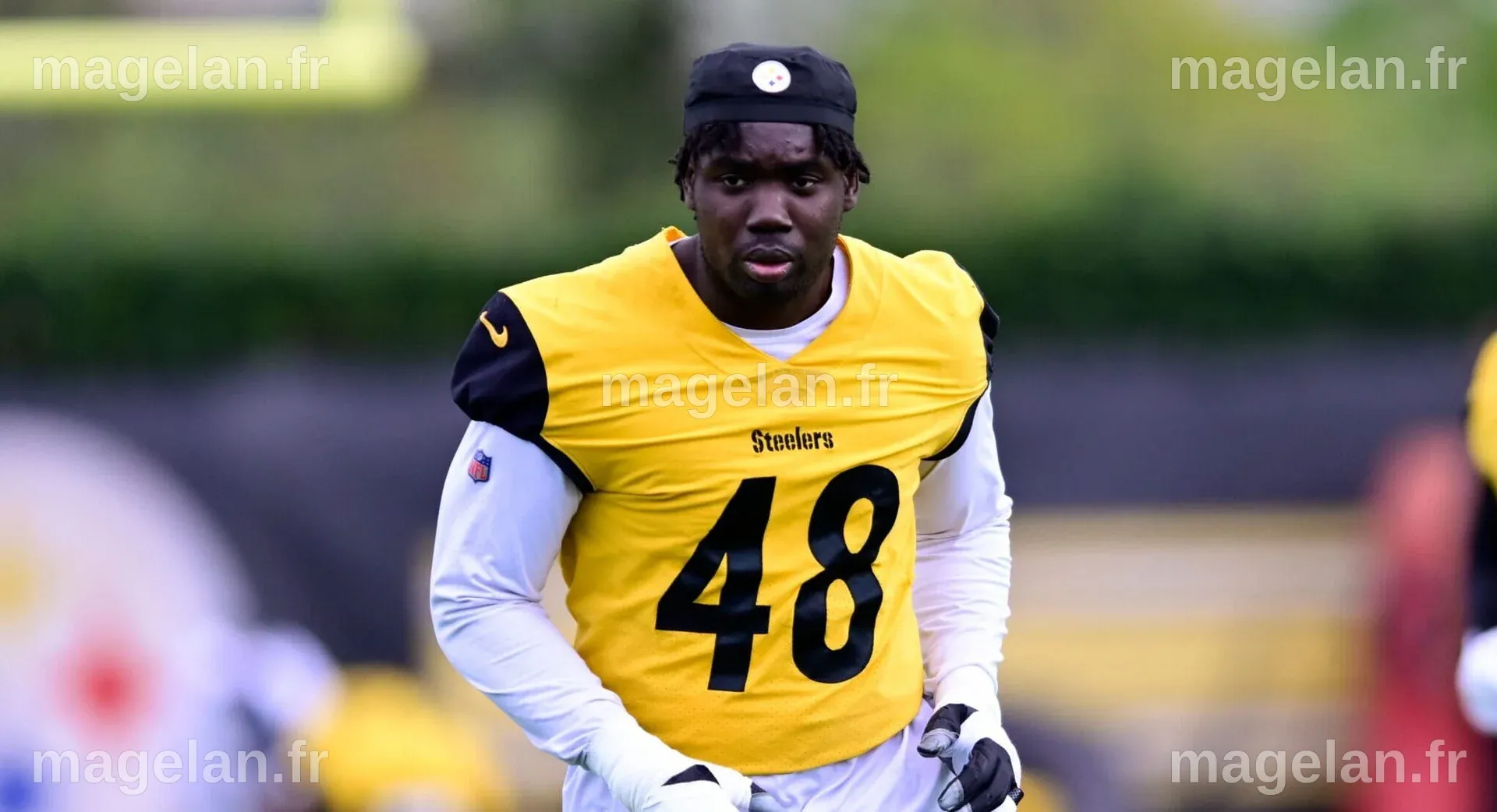 Steelers Re-Sign Promising Edge Rusher