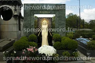 Paris Cemeteries: Dalida in Montmartre