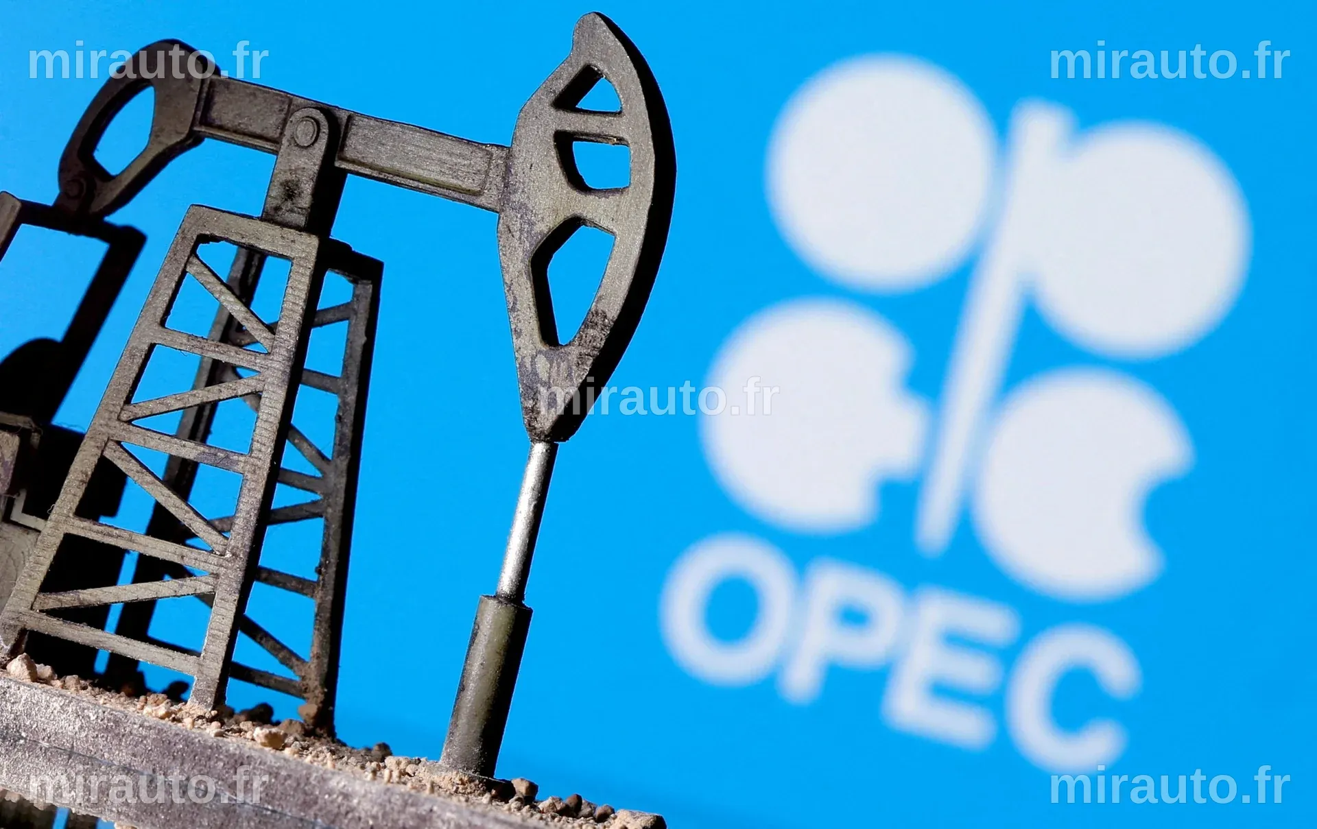 L'OPEP+ Décide d'Augmenter sa Production Pétrolière