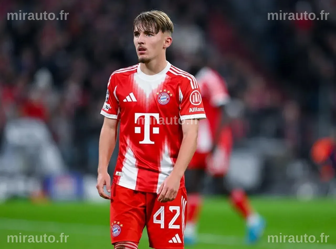 Lennart Karl réalise un exploit marquant pour le Bayern Munich en Ligue des champions