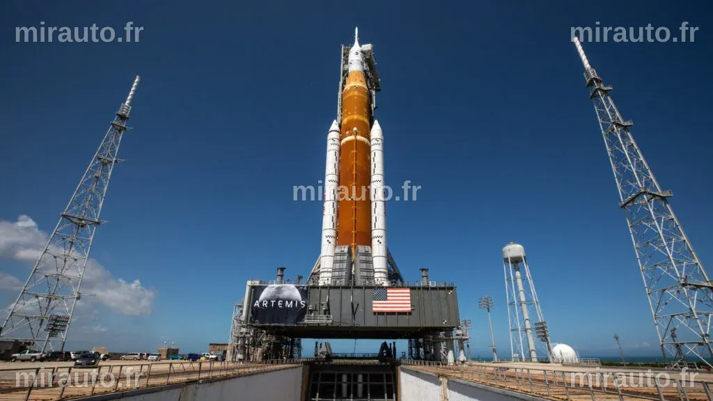 Les astronautes d'Artemis II arrivent en Floride pour se préparer au lancement vers la Lune