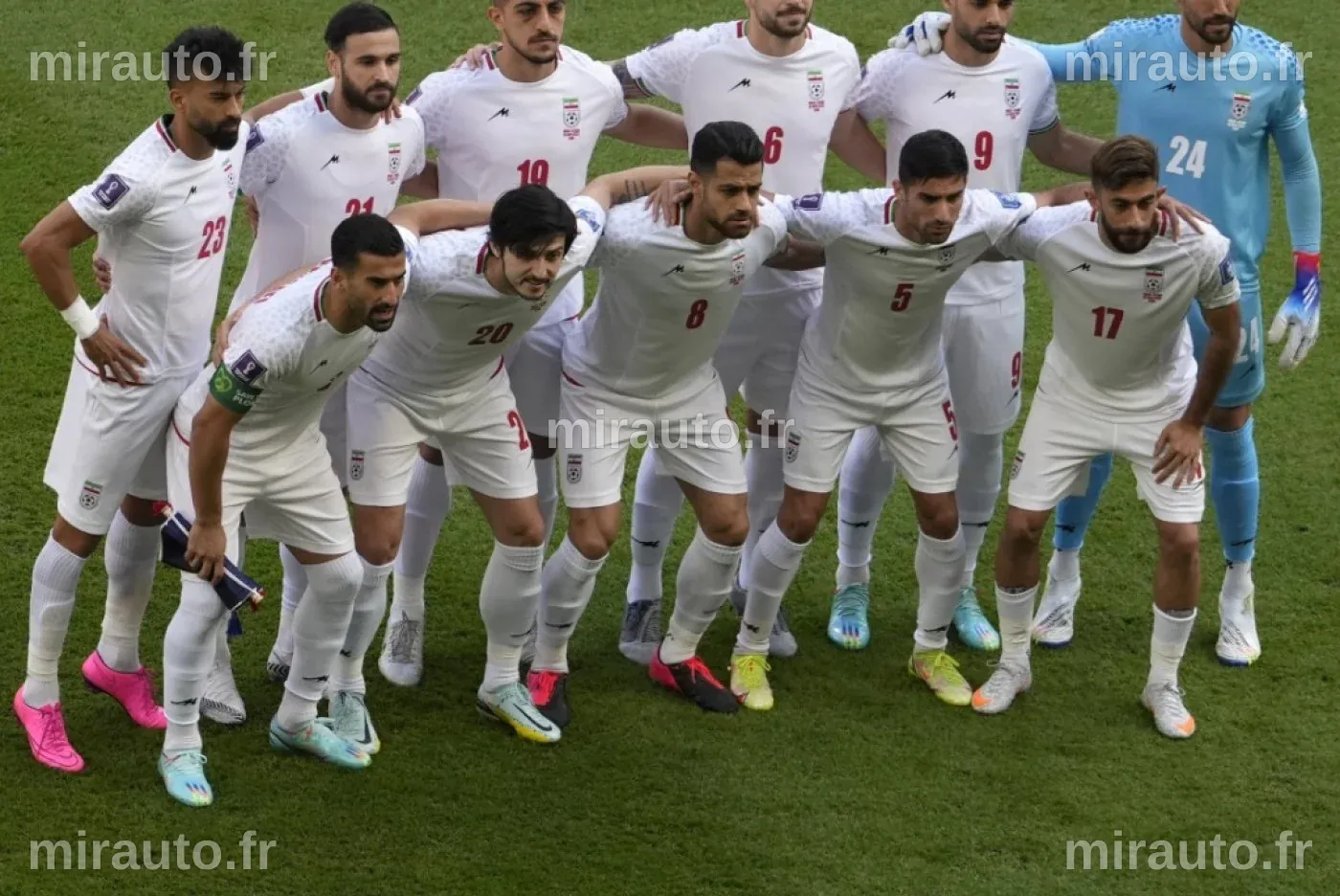 Les joueuses iraniennes sous le feu des critiques après avoir refusé de chanter l'hymne national