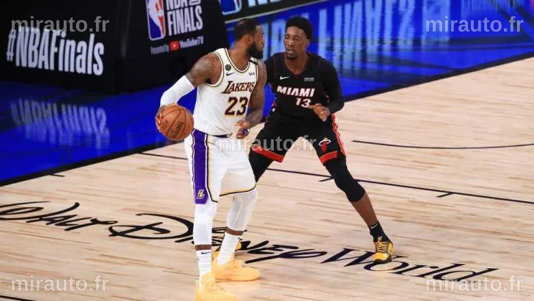Les Lakers écrasent les Wolves, un exploit légendaire pour Bam Adebayo