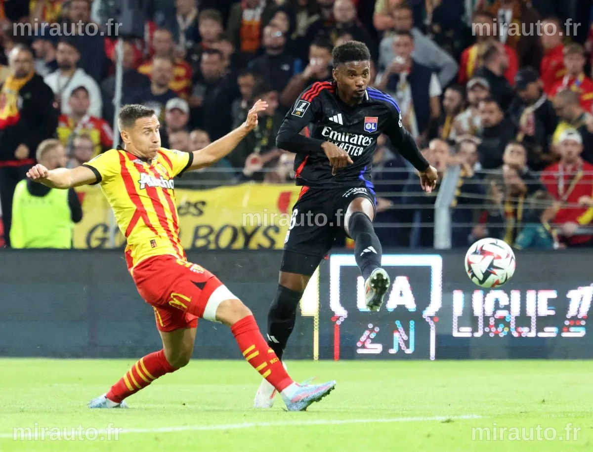Pierre Sage s'oppose fermement au report de Lens-PSG