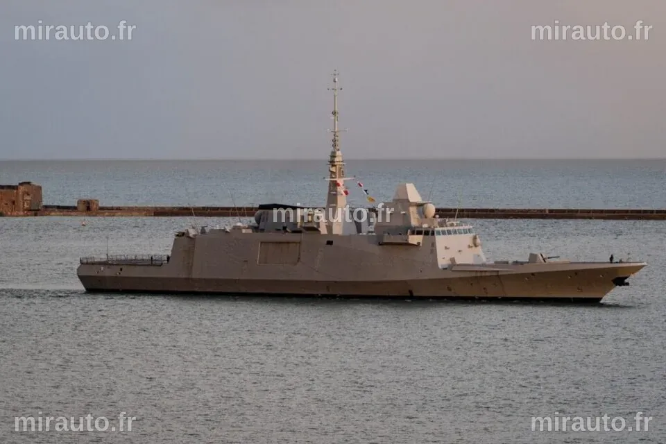 Renforcement de la Défense Maritime de la France : Un Nouveau Navire de Guerre en Vue