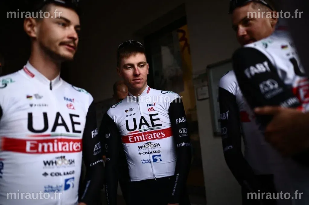 Tadej Pogacar annonce une pause surprenante après Milan-San Remo