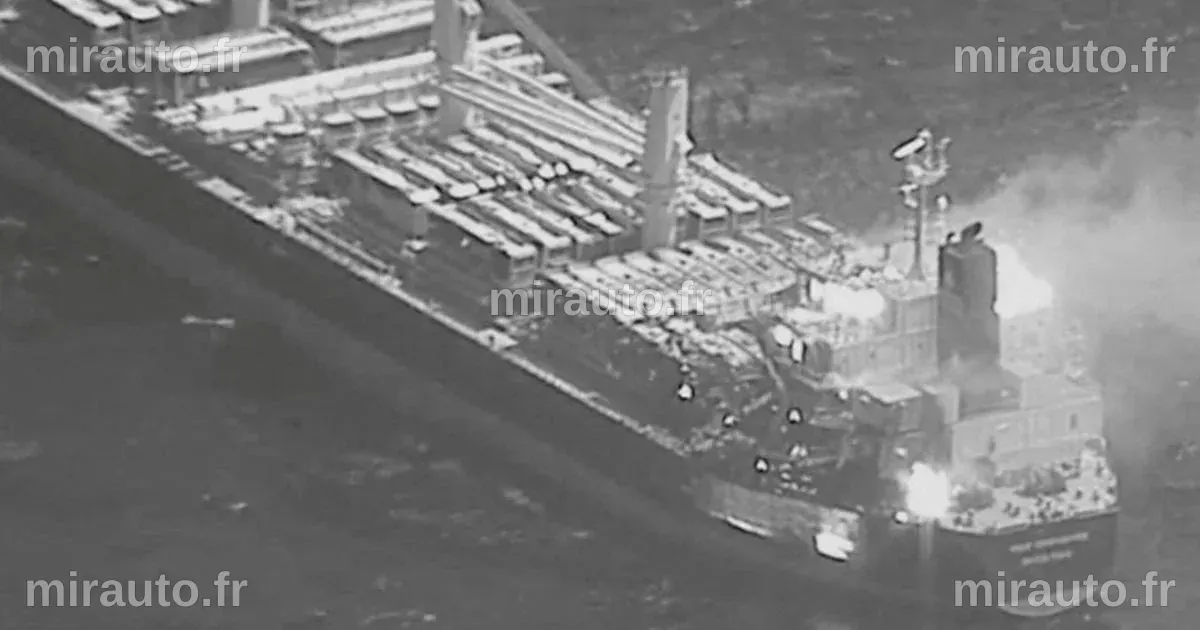 Un navire de guerre iranien coulé par les États-Unis revenait d'une exposition en Inde