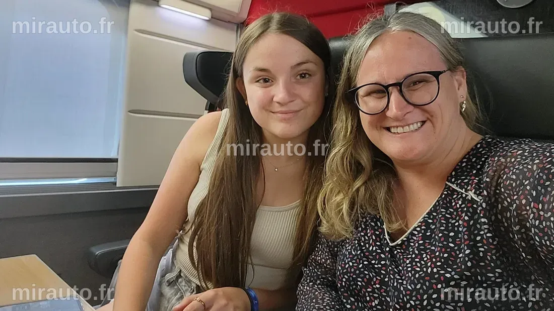 Une Écossaise Atteinte d'une Maladie Rare du Sein Raconte Comment les Médecins l'Ont Ignorée Pendant Plus de Dix Ans