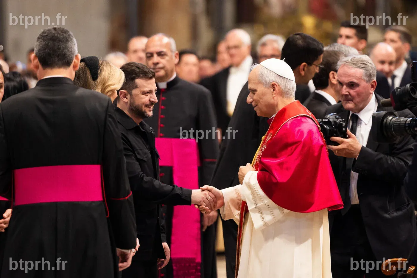 Baseball : le pape Léon XIV s’affiche au Vatican avec une casquette des ...
