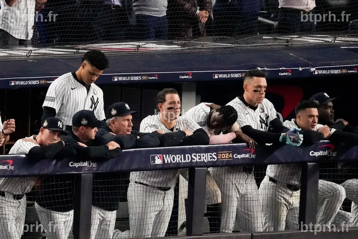 Les Yankees perdent leur avance de cinq points avec un effondrement ...