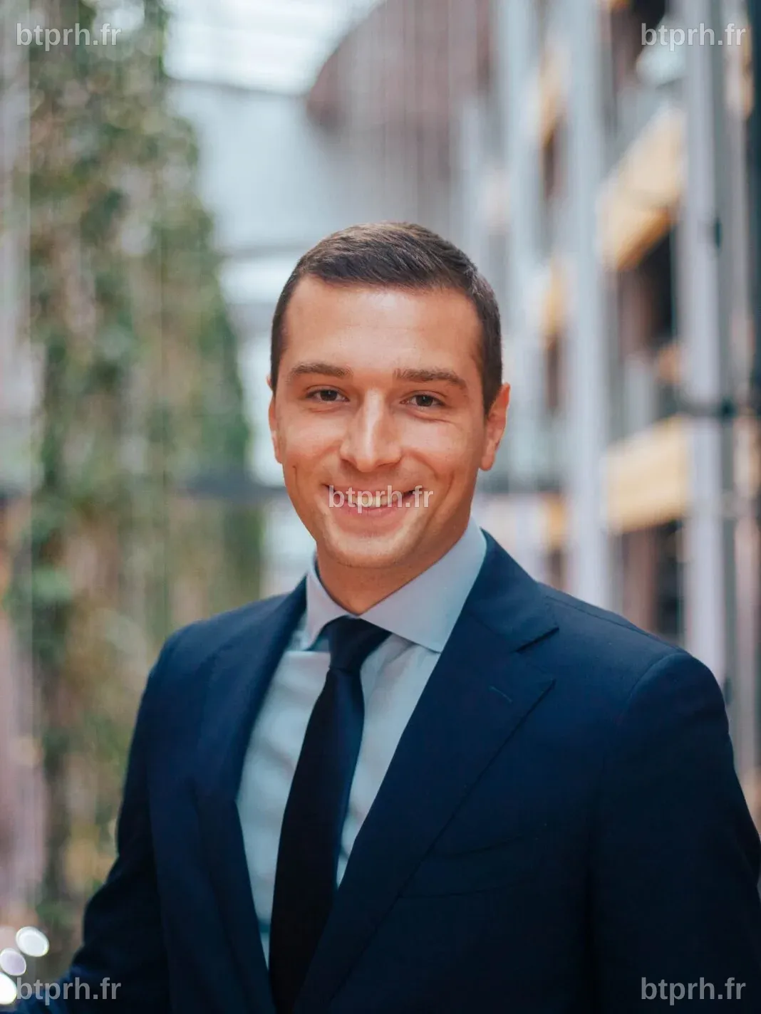 Quelle est la taille de Jordan Bardella ? - Le quotidien global