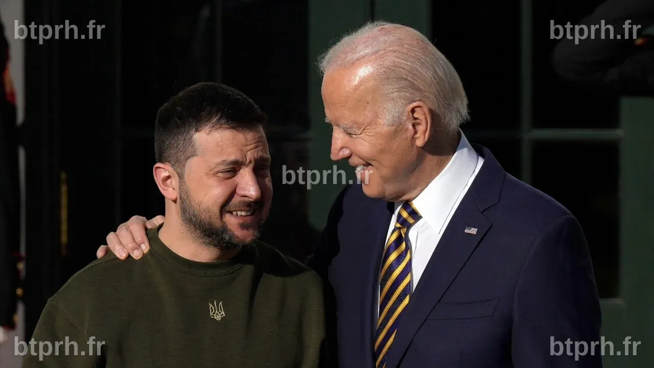King Charles III welcomes Ukrainian President Volodymyr Zelensky during ...
