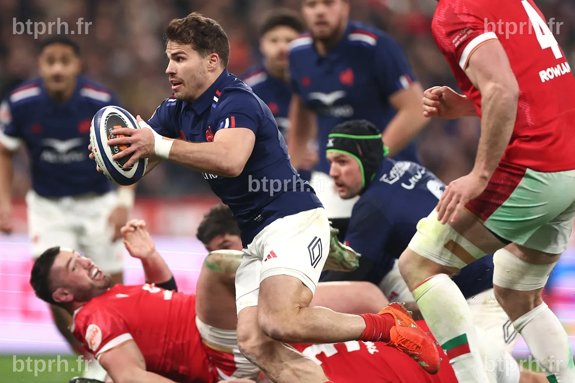 Tournoi des Six Nations 2025 : en ouverture, le XV de France surclasse ...