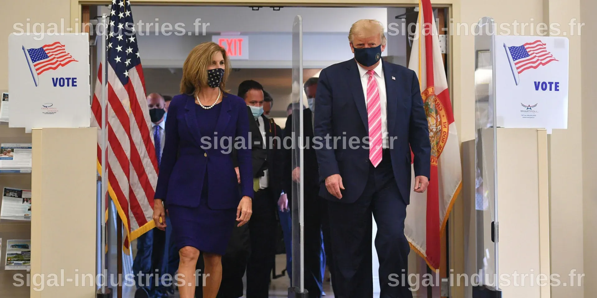 Donald Trump vote par correspondance en Floride, malgré ses accusations de fraude électorale