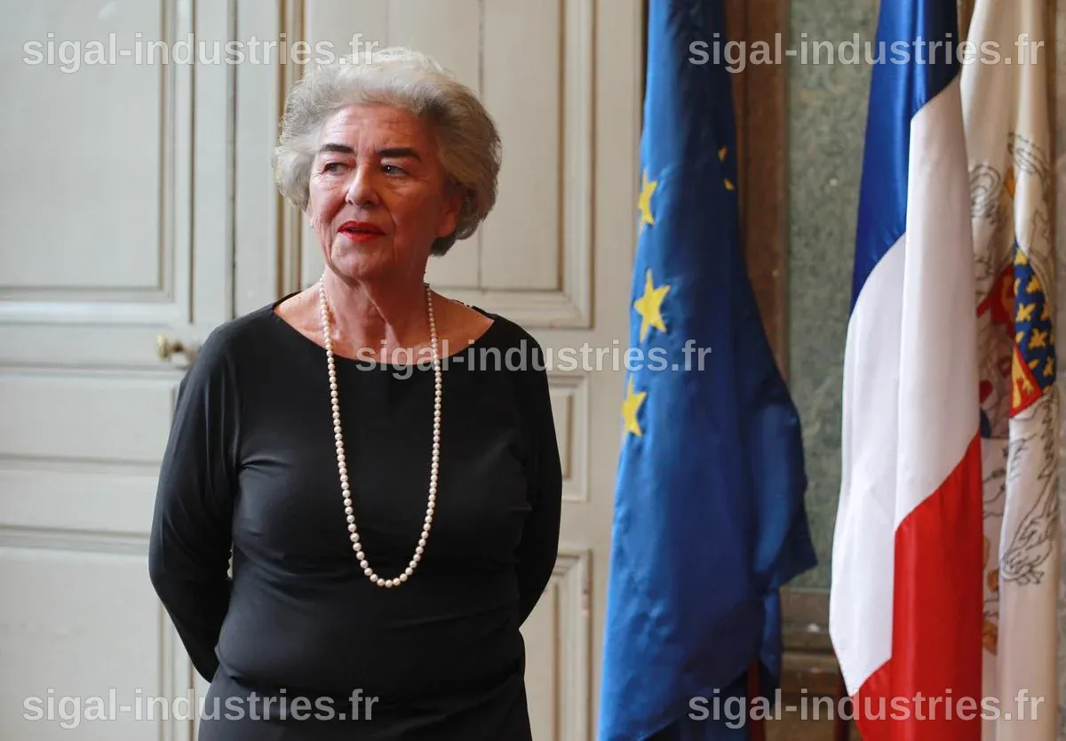 Éléonore Raurich : Une Pionnière de l'Art Textile et de l'Innovation Technologique