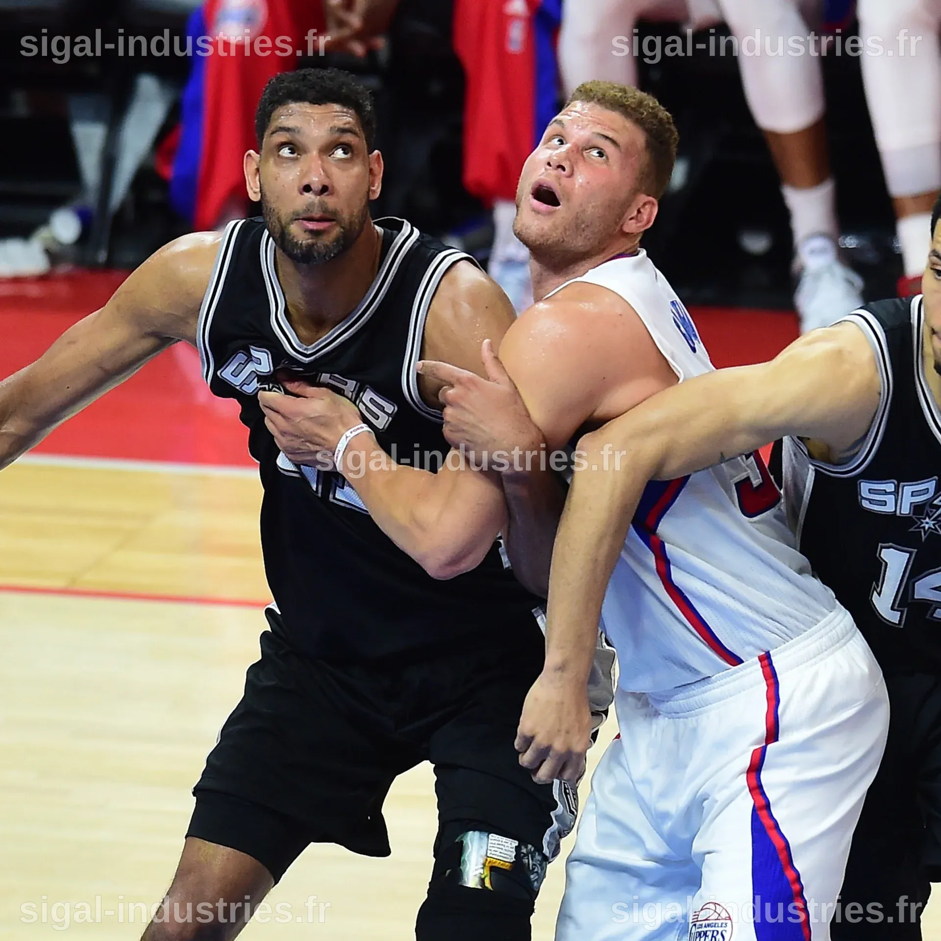 Les Spurs s'imposent face aux Clippers et célèbrent leur 50e victoire de la saison !