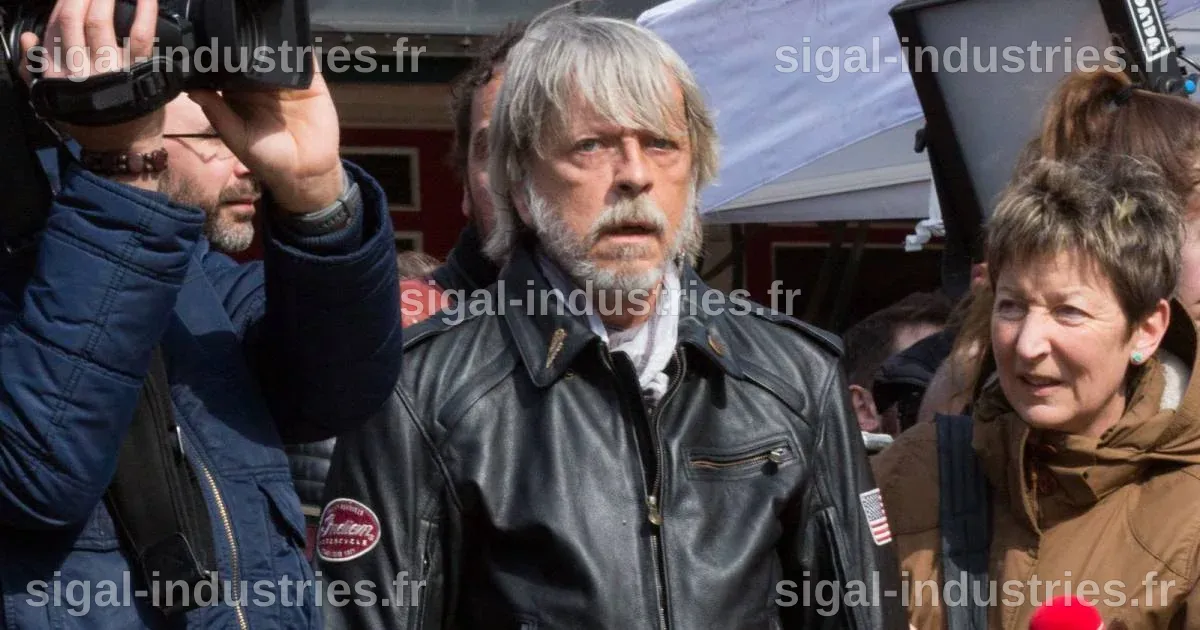 Malone, le fils de Renaud : Portrait d'une jeunesse sous les projecteurs