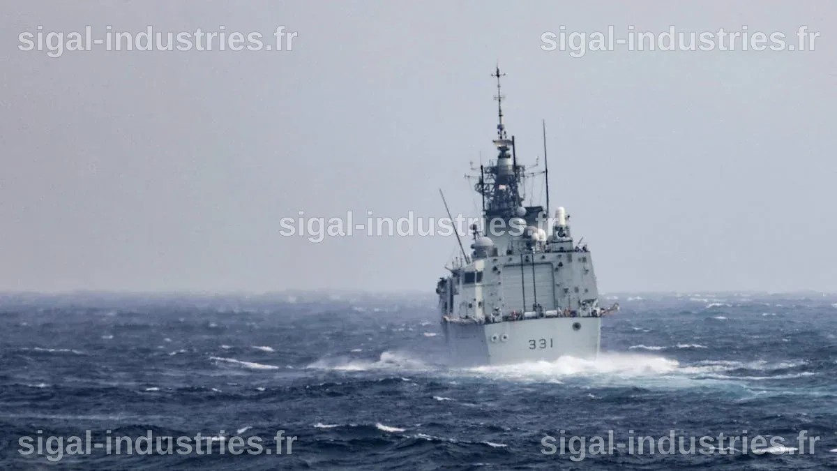 Près de 90 navires traversent le détroit d'Hormuz alors qu'Iran continue d'exporter des millions de barils de pétrole malgré la guerre