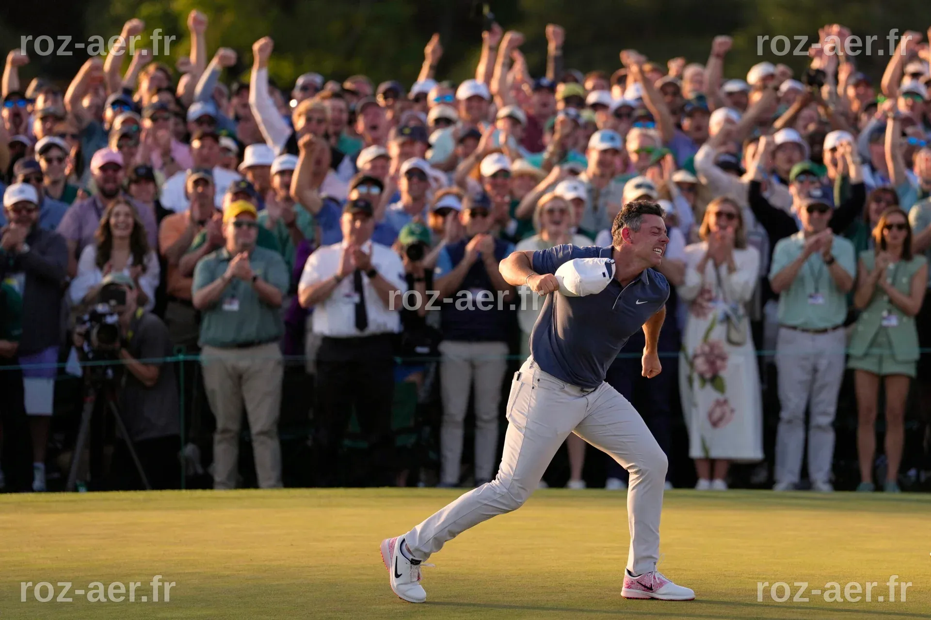 Rory McIlroy Admits What Was Going Through His Head as Masters Lead ...