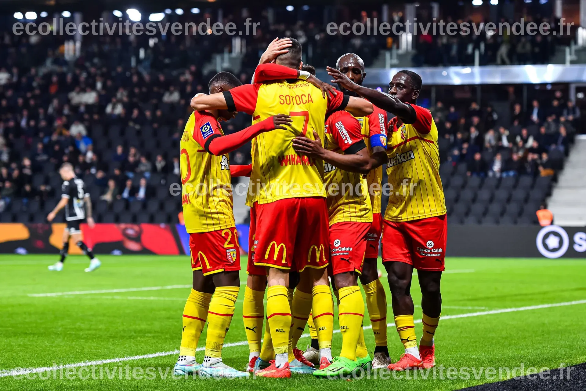L1 (J14) : Lens signe la passe de quatre à Angers et conforte sa ...
