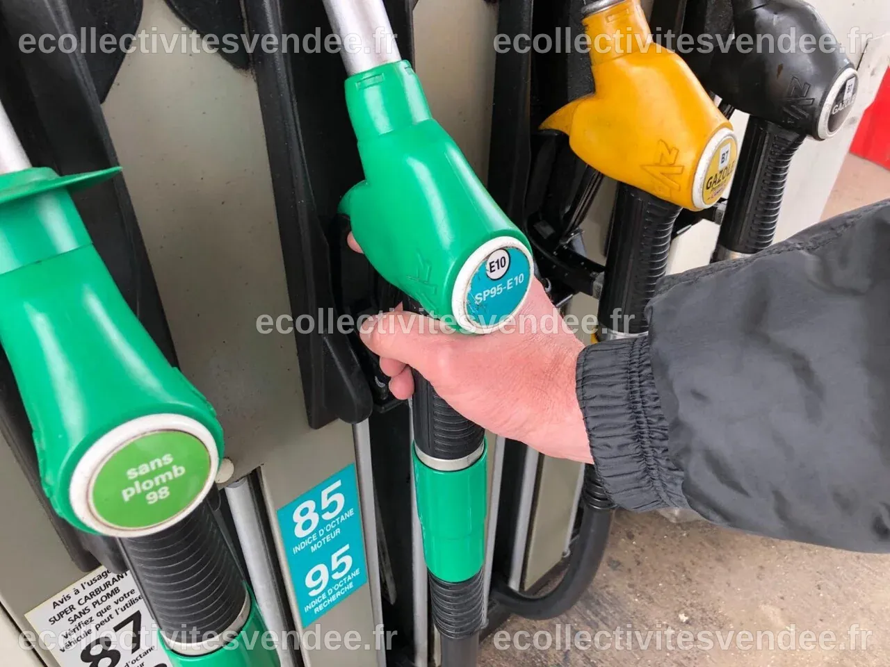 Hausse des prix du carburant : où sont les stations les moins chères à ...