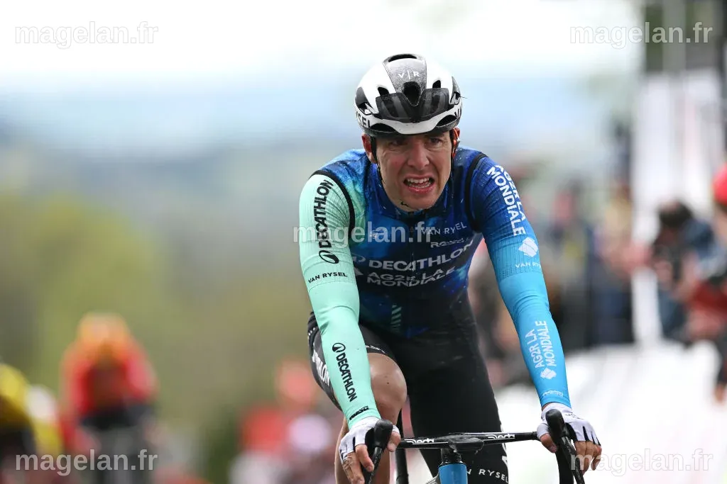 Benoît Cosnefroy prêt à briller lors d'une prestigieuse épreuve du World Tour