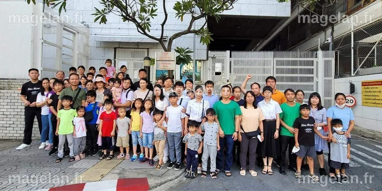 Les familles de l'église Mayflower ont été séparées dans le centre de ...