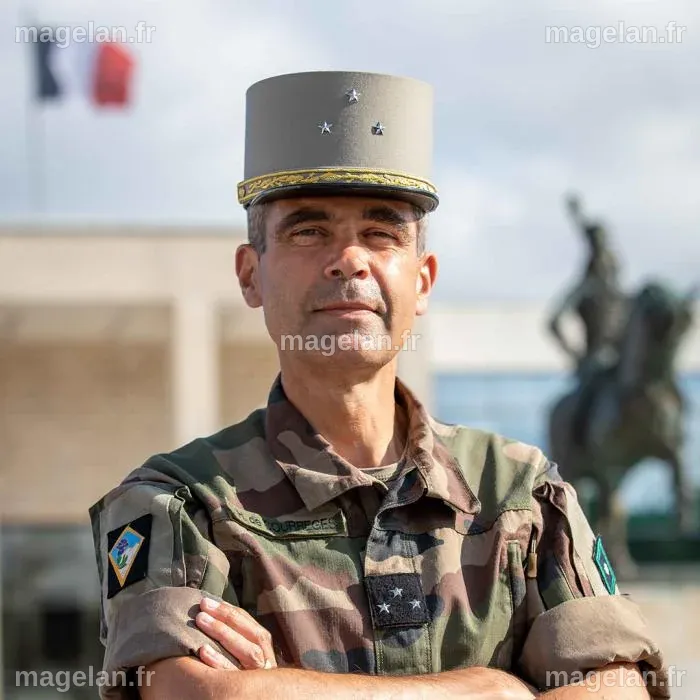 Général de corps d’armée Hervé de Courrèges, nouveau directeur de l ...