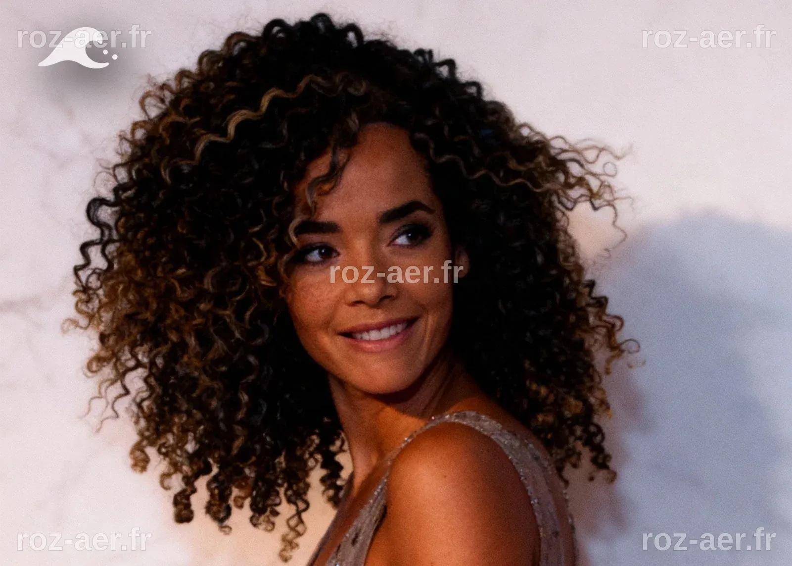 Anaïs Grangerac taille : tout savoir sur sa stature et son image ...