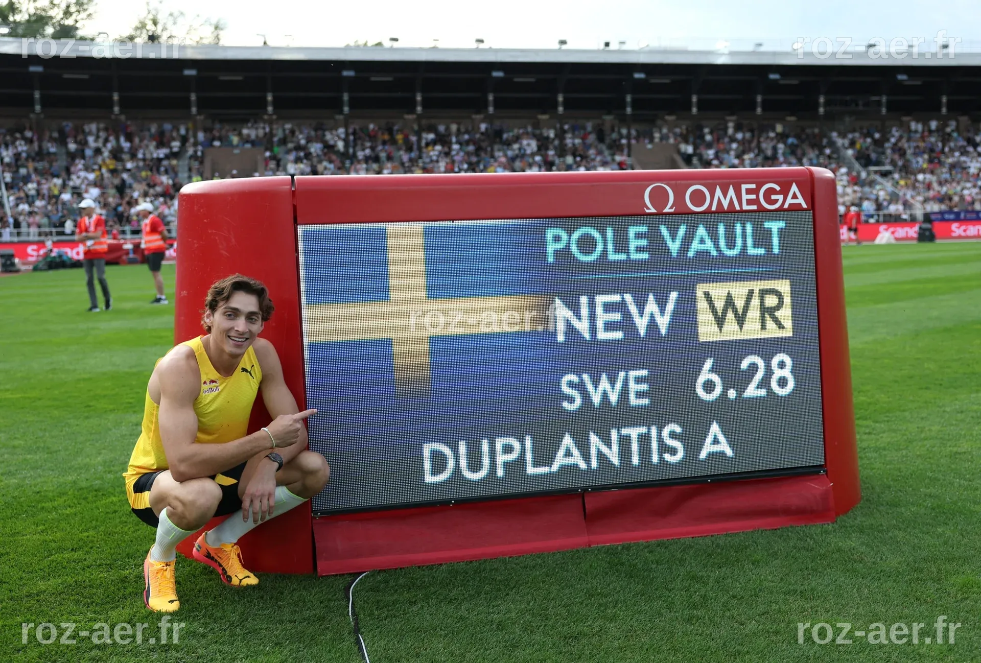 Armand Duplantis pulvérise son 15e record du monde en saut à la perche