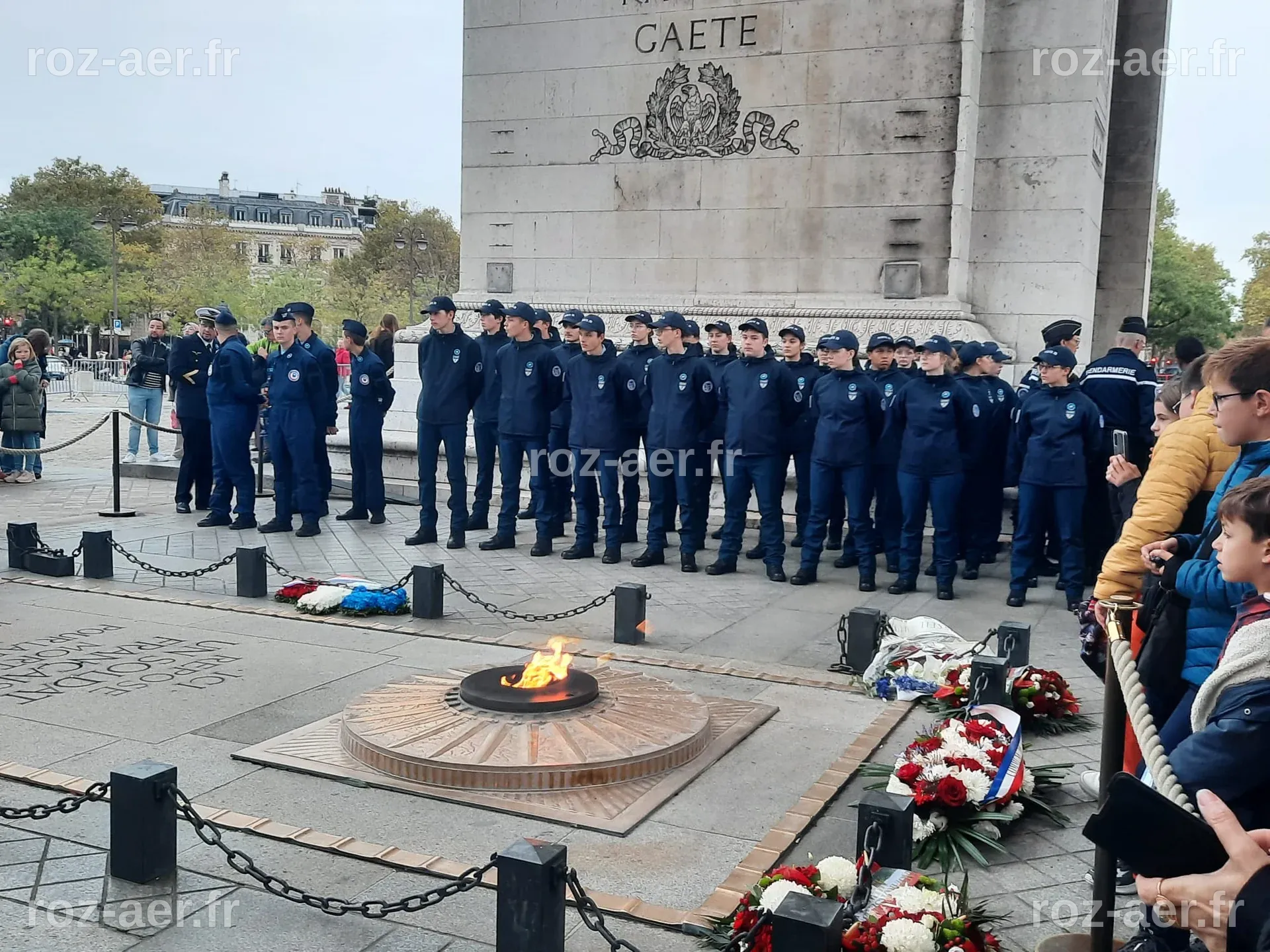 Les cadets ravivent la Flamme...