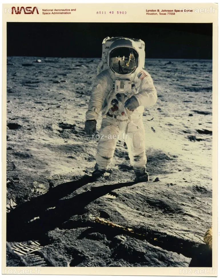 Des photos inédites révèlent l'astronaute Neil Armstrong après l'urgence de Gemini 8
