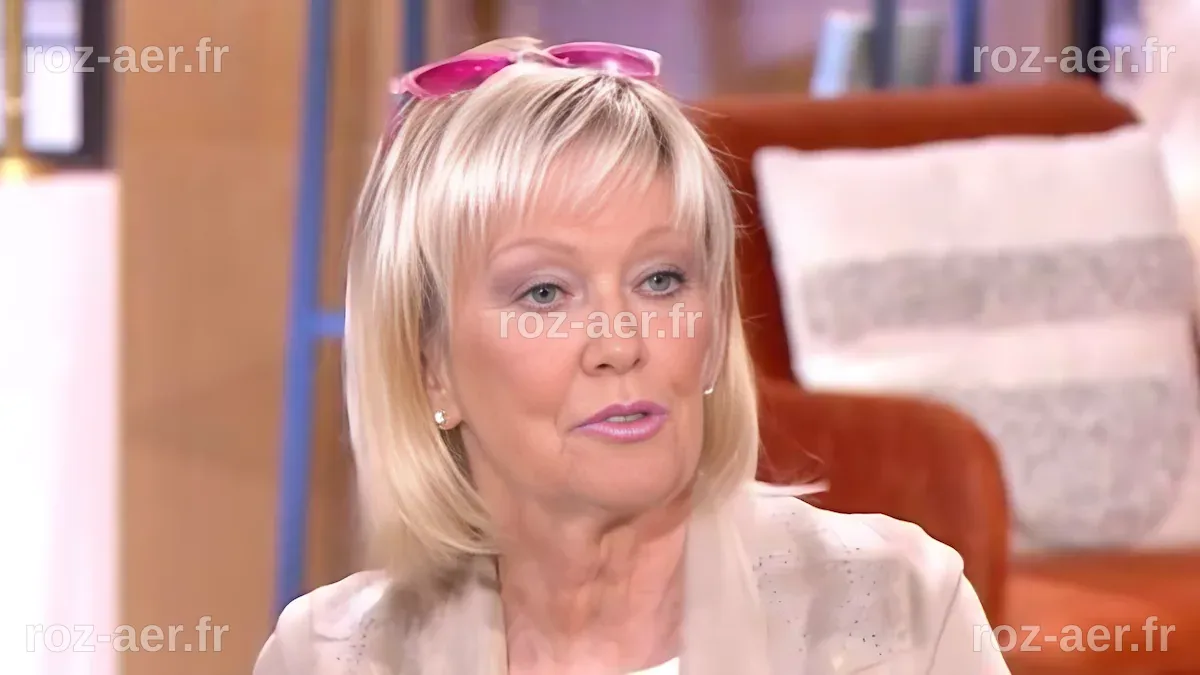 Évelyne Leclercq, 73 ans, sans complexe sur sa vie intime : 