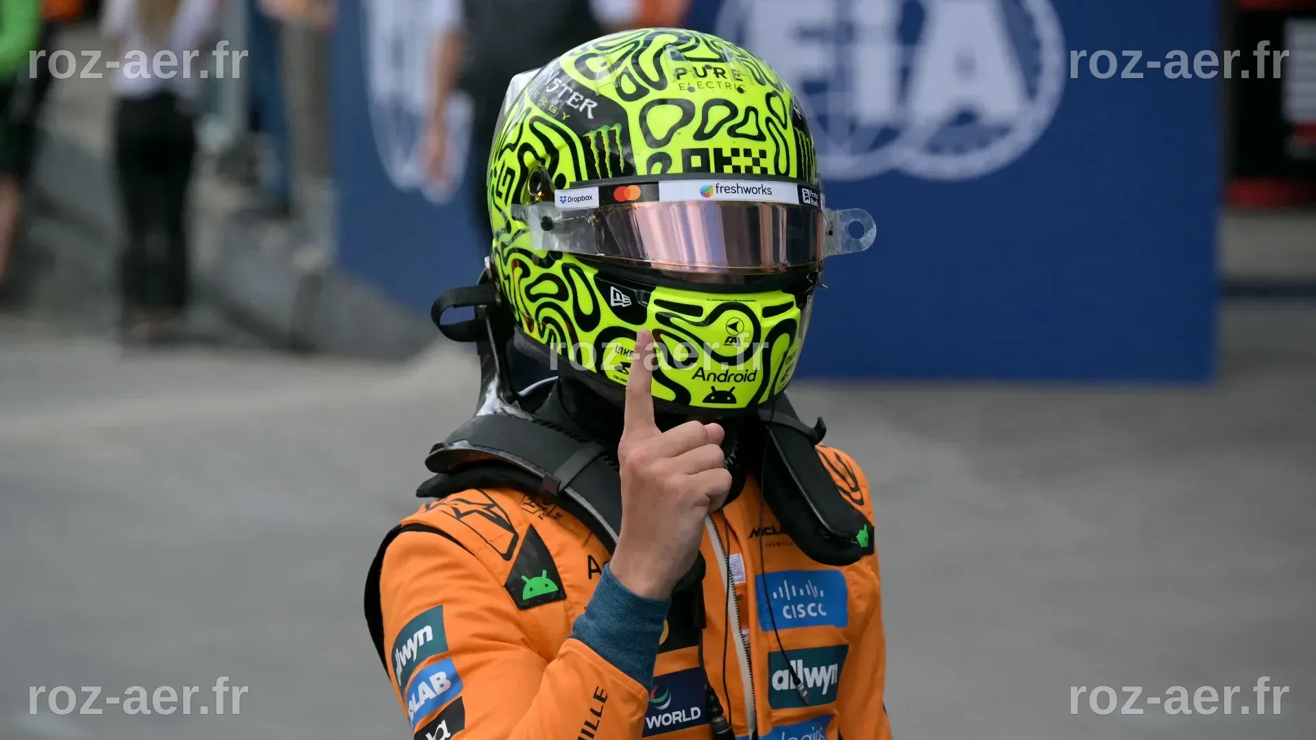 Lando Norris signe la pole à Interlagos, Kimi Antonelli s'empare de la ...