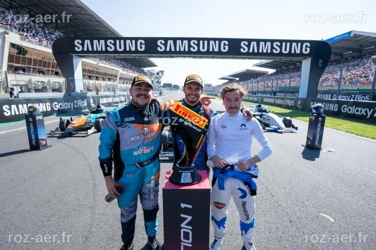 F1 au Japon : Kimi Antonelli s'empare de la pole à Suzuka, Verstappen éliminé en Q2