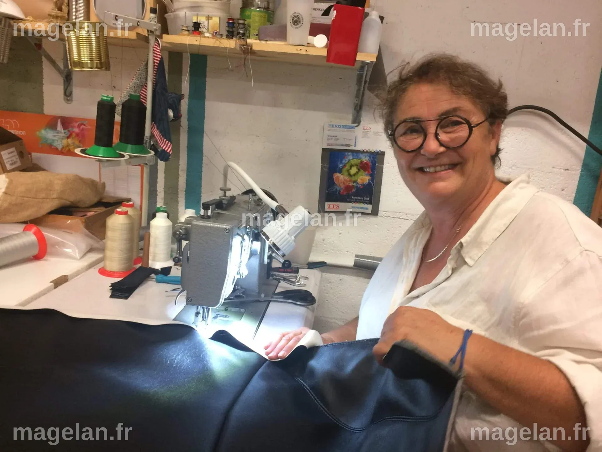 Corinne Guibert artisan-sellier à Bordeaux : entre passion et sobriété